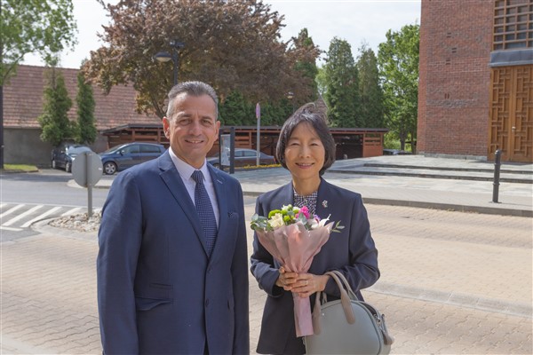Japanese ambassador visits Herend