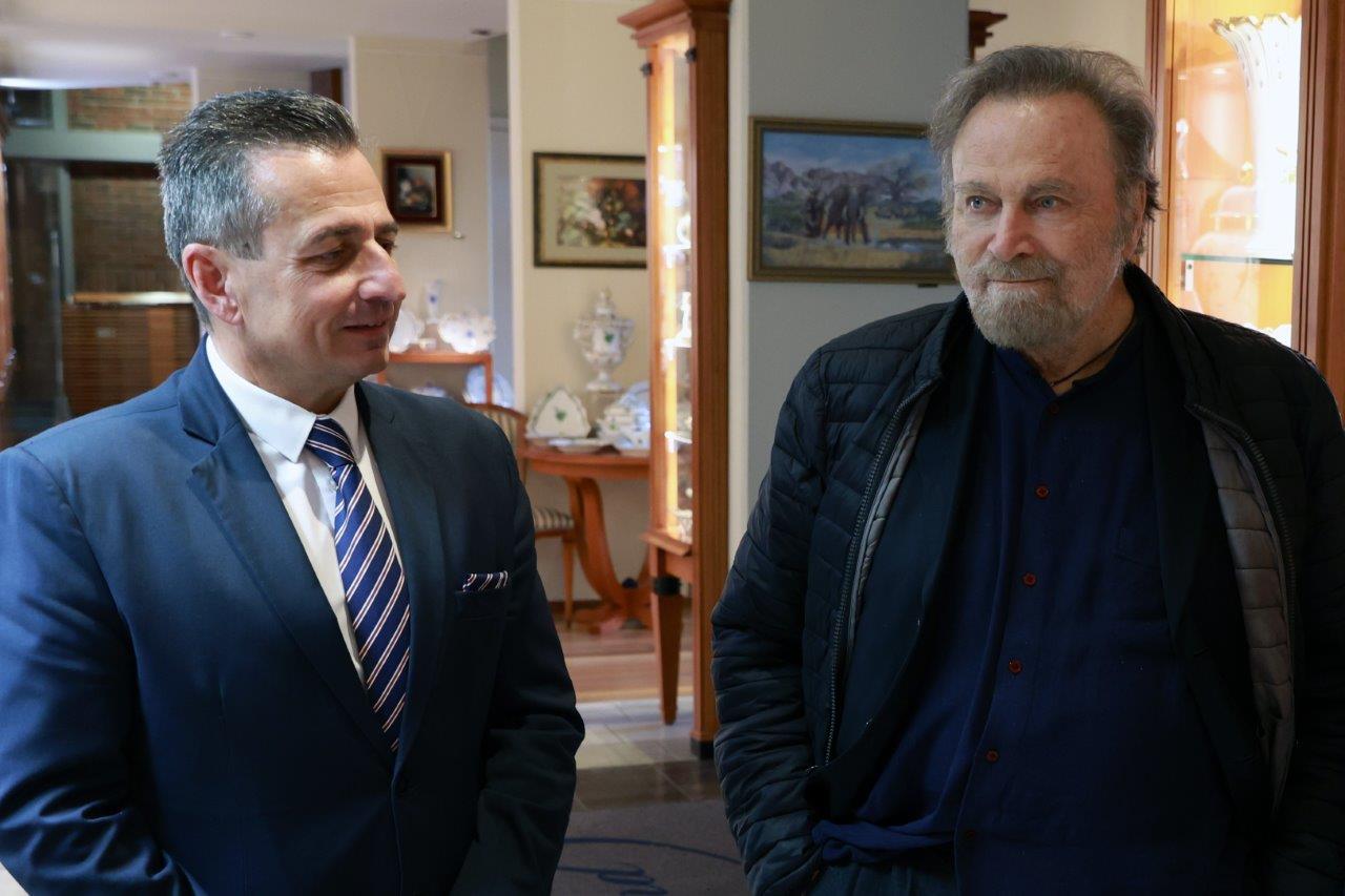 Franco Nero és a Herendi porcelán